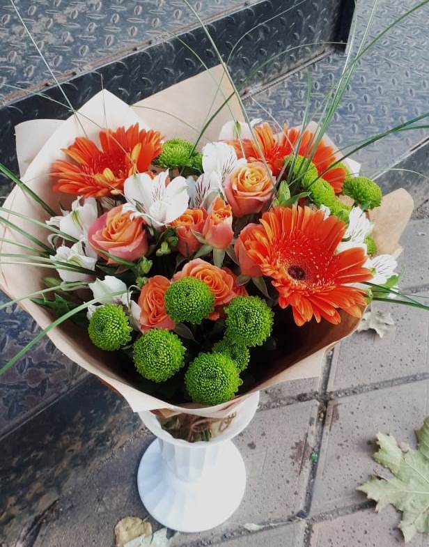 Букет цветов из: Герберы, Хризантемы, Альстромерии и Розы в Кабехабле