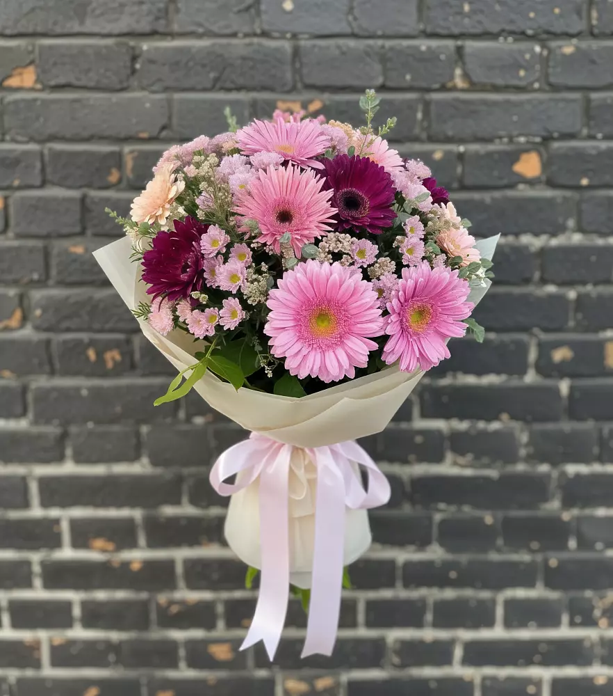 Букет цветов из: Герберы и Хризантемы в Кабехабле
