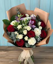 Букет цветов из:  Розы и Альстромерии #REPLACE_PRED# Кабехабле