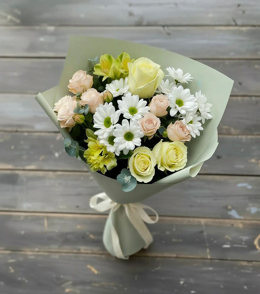 Букет цветов из: Альстромерии, Розы и Хризантемы в Кабехабле