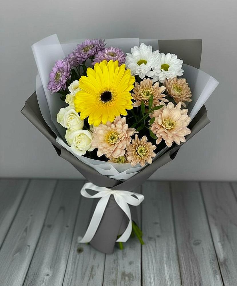 Букет цветов из: Розы, Герберы и Хризантемы в Кабехабле