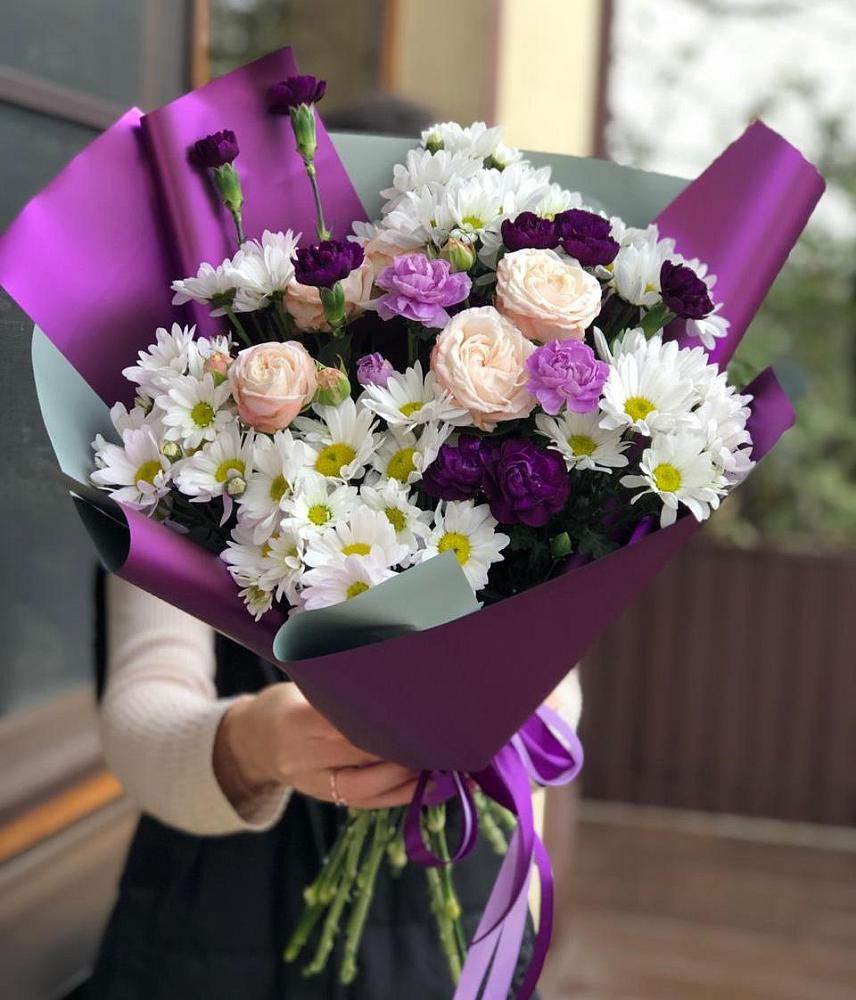 Букет цветов из: Хризантемы, Гвоздики и Розы в Кабехабле