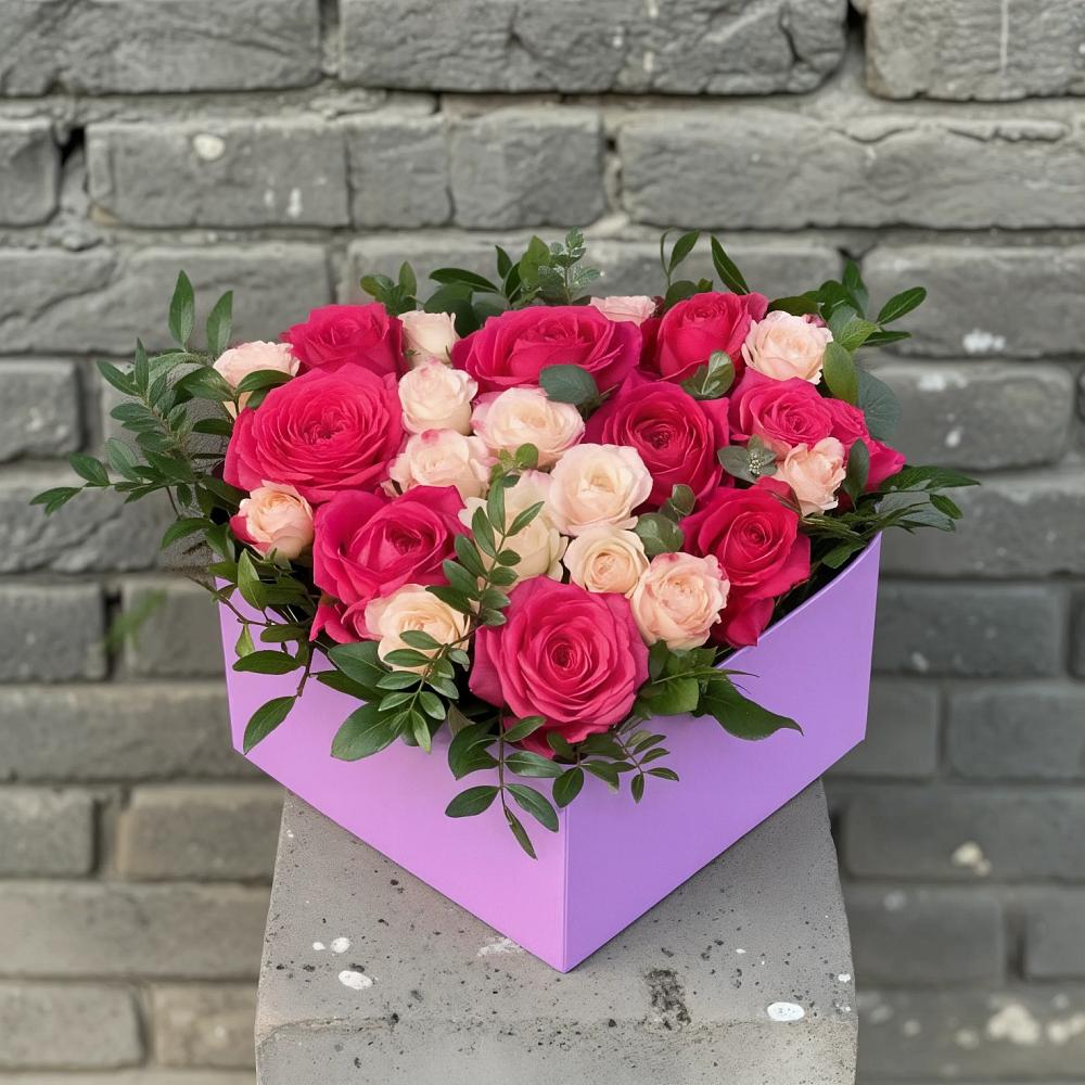 Цветочная композиция из Розы в коробке в Кабехабле