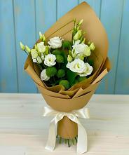 Букет цветов из:  Хризантемы и Лизиантусы в Кабехабле