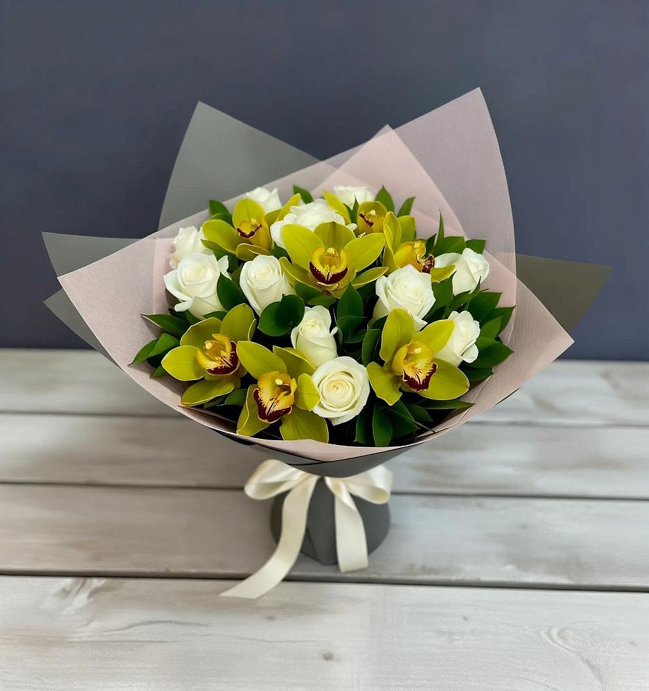 Букет цветов из: Орхидеи и Розы в Кабехабле