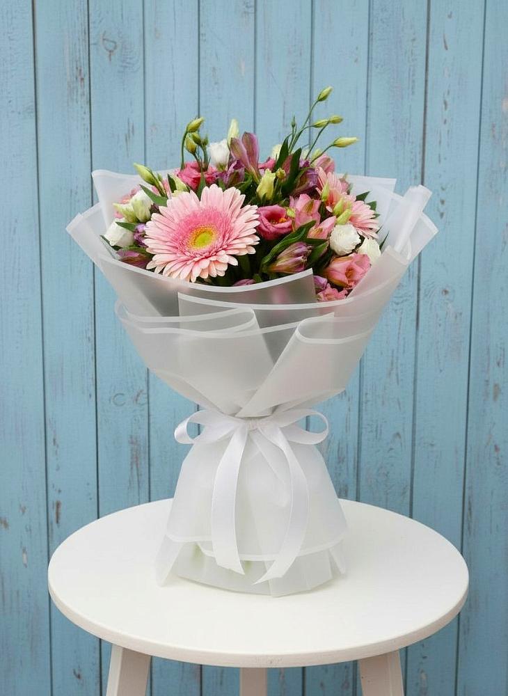 Букет цветов из: Герберы, Альстромерии и Лизиантусы в Кабехабле