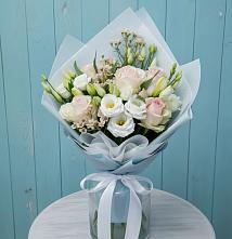 Букет цветов из:  Розы и Лизиантусы в Кабехабле