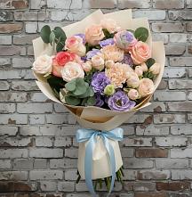 Букет цветов из:  Розы, Лизиантусы и Гвоздики #REPLACE_PRED# Кабехабле